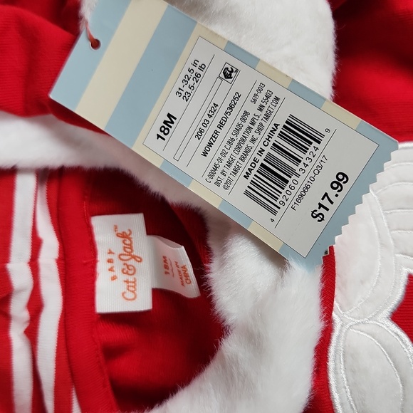 NWT- Cat&Jack- Santa One Piece Bodysuit w/hood - Red/White - 18M - Picture 3 of 5